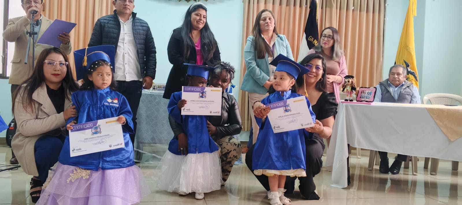 GRADUACIÓN DE 46 NIÑOS Y NIÑAS EN CENTROS DE DESARROLLO INFANTIL